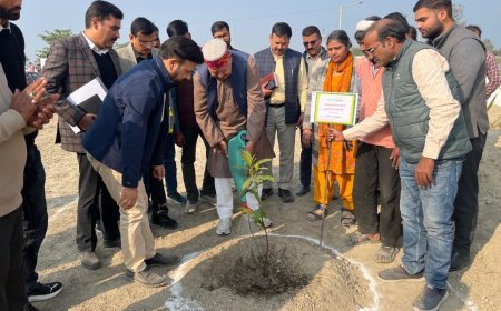 Hardoi : कृषि मंत्री सूर्य प्रताप शाही ने हरदोई द्वितीय कृषि विज्ञान केंद्र का किया भ्रमण