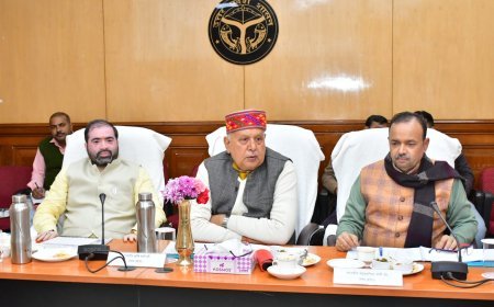 Lucknow : उत्तर प्रदेश में उर्वरकों की पर्याप्त उपलब्धता, कृषि मंत्री सूर्य प्रताप शाही ने लापरवाही वाली कंपनियों पर एफआईआर के निर्देश दिए