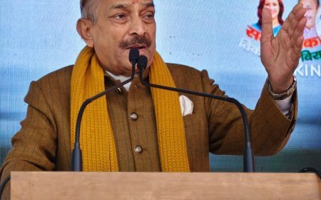 Pratapgarh : शिक्षा महोत्सव में प्रमोद तिवारी बोले- शिक्षा से जगानी है राष्ट्रीयता की भावना