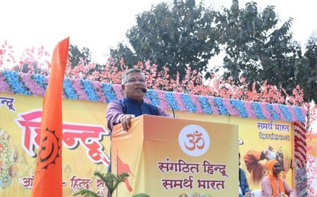 Barabanki: मंजीठा में हिंदू सम्मेलन: आरएसएस प्रांत प्रचारक ने समझाए पंच परिवर्तन के मायने।