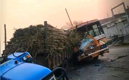 Gonda : गोंडा-लखनऊ हाईवे पर बालपुर में खड़ी ट्रैक्टर-ट्रॉली से टकराई रोडवेज बस, चालक गंभीर रूप से घायल