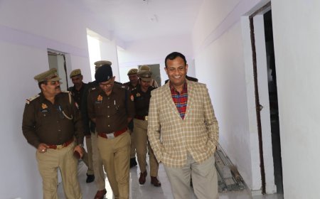 Hathras : पुलिस अधीक्षक ने थाना मुरसान का औचक निरीक्षण किया, दिए जरूरी निर्देश