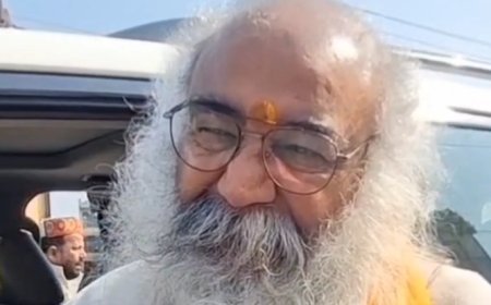 Sambhal : पाकिस्तान–बांग्लादेश से भी उठेगी आवाज” अविमुक्तेश्वरानंद विवाद पर आचार्य प्रमोद कृष्णम का बड़ा हमला