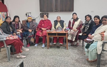 Agra : आगरा में नारी से नारायणी कार्यक्रम की तैयारी बैठक हुई