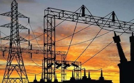 Lucknow : सस्ती-निर्बाध बिजली पर फोकस - उत्तर प्रदेश को मैन्युफैक्चरिंग हब बनाने की तैयारी 