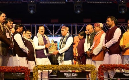 Lucknow: विकसित भारत-2047 के संकल्प के साथ सिद्धार्थनगर महोत्सव-2026: बुद्ध की शांति भूमि से विकास का संदेश। 