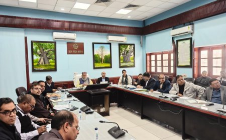 Lucknow : बजट खर्च पर वित्त मंत्री ने की समीक्षा बैठक, बजट व्यय कम किये जाने पर व्यक्त किया असंतोष