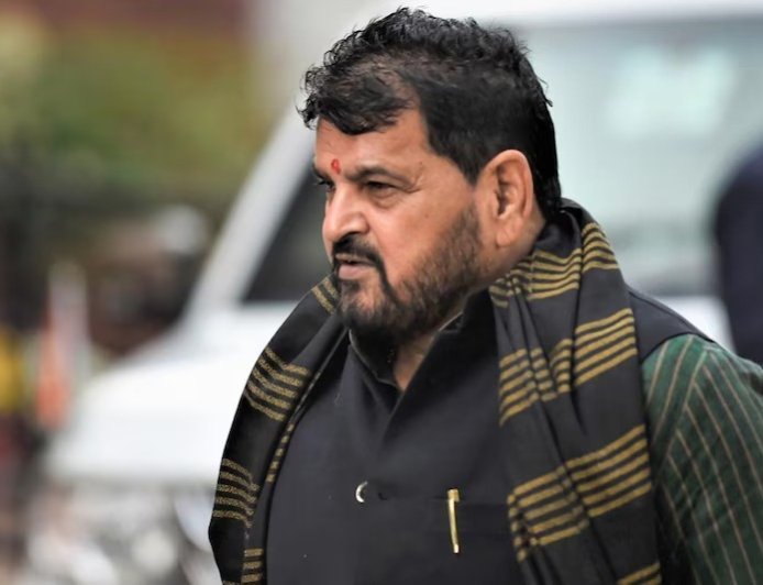 Ayodhya : अयोध्या में बृजभूषण शरण सिंह की बढ़ती सक्रियता, क्या फैजाबाद सीट पर वापसी की तैयारी?