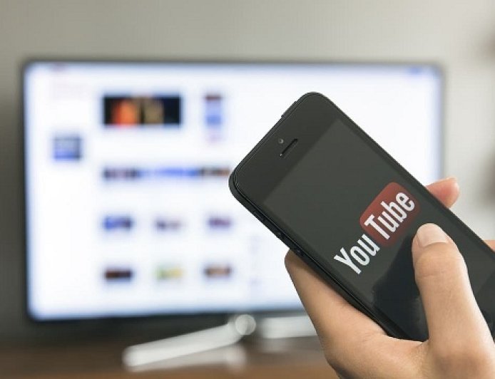 YouTube Shorts पर अनंत स्क्रॉलिंग रोकने का बड़ा कदम: Parents अब समय सीमा तय कर सकेंगे, इंडस्ट्री में पहली बार जीरो लिमिट फीचर।