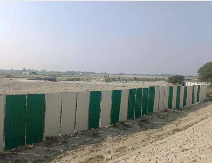 Ayodhya: जब तक ट्रक भजन गाते थे, सब ठीक... अब लोढ़ा ग्रुप पर 1.52 करोड़ का जुर्माना। 