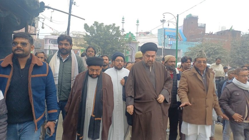 Sambhal: थाना हजरत नगर गढ़ी क्षेत्र में शिया धर्मगुरु मौलाना कल्वे जव्वाद अली का भव्य स्वागत।