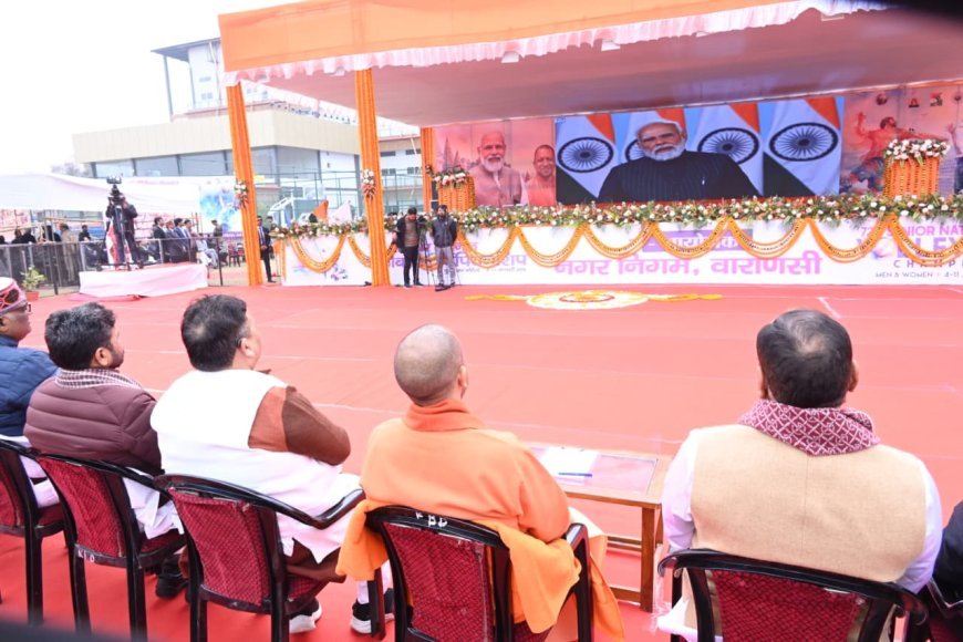 Varanasi : वाराणसी में 72वीं सीनियर नेशनल वॉलीबॉल चैंपियनशिप का शुभारंभ, पीएम मोदी ने वर्चुअल संबोधन किया, टीम भावना पर जोर