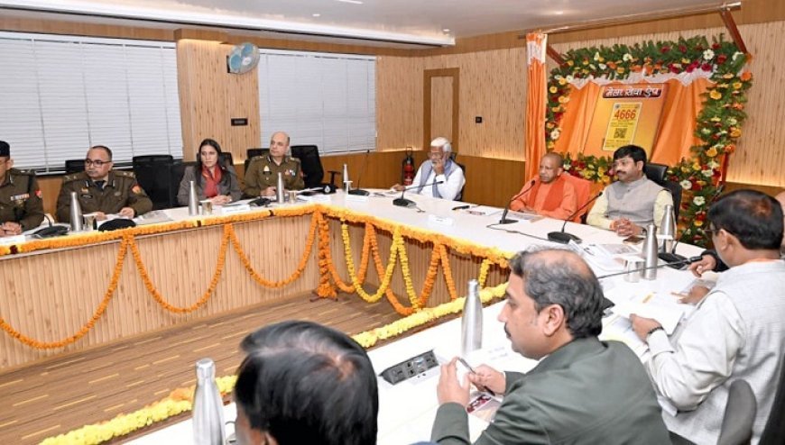 Prayagraj: मुख्यमंत्री योगी ने की माघ मेले की तैयारियों की हाई-लेवल समीक्षा, पौष पूर्णिमा पर अनुमान से कहीं अधिक श्रद्धालु पहुंचे संगम।