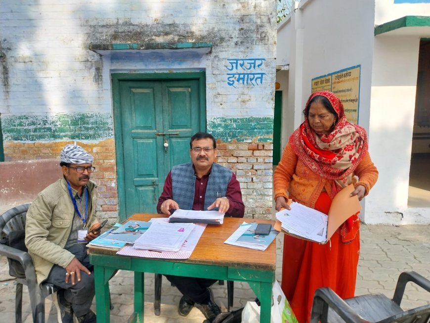 Hardoi : हरदोई में मतदाता सूची विशेष गहन पुनरीक्षण- नाम छूटने या संशोधन के लिए दावा-आपत्ति का मौका