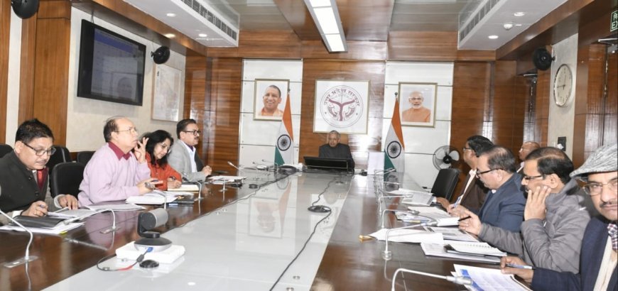 Lucknow : मुख्य सचिव की अध्यक्षता में एमसीएडीडब्ल्यूएम योजना के चयनित क्लस्टरों की द्वितीय समीक्षा बैठक आयोजित