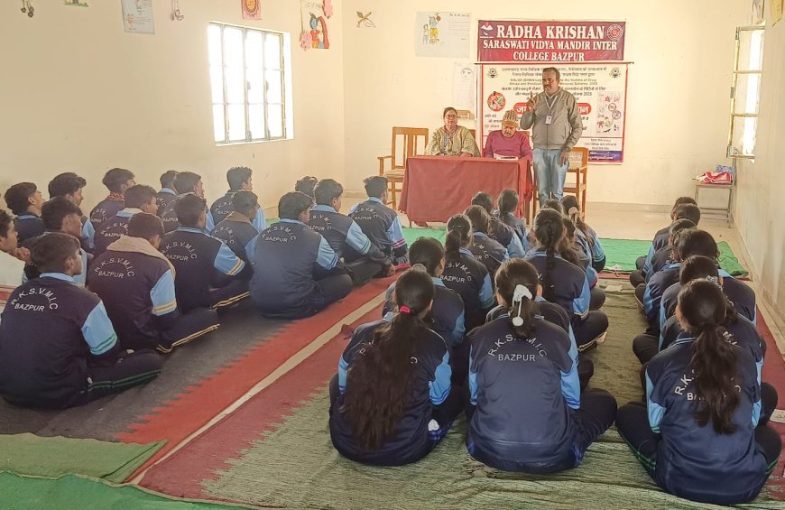 Uttrakhand : छात्रों को नशा मुक्ति और मुफ्त कानूनी सहायता की जानकारी दी गई