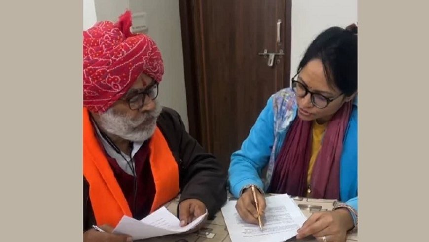 राजस्थान के विधायक फूल सिंह मीणा की प्रेरणादायक शिक्षा यात्रा: 15 साल की उम्र में छोड़ी पढ़ाई, 55 साल में फिर शुरू की, अब 68 में एमए फाइनल परीक्षा दी।