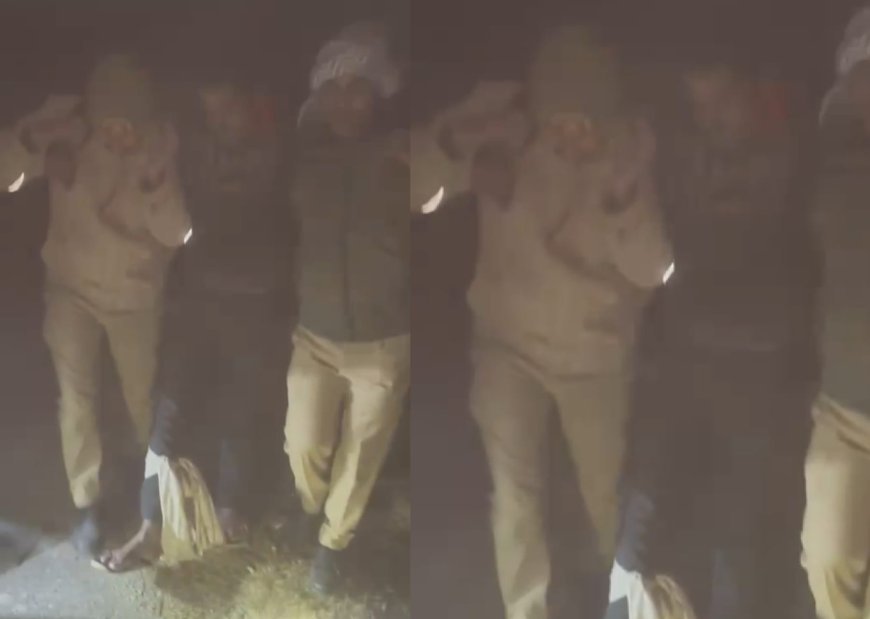 Hardoi : हरदोई में पुलिस मुठभेड़- 25-25 हजार इनामी दो चोर गिरफ्तार, तमंचा और मोटरसाइकिल बरामद