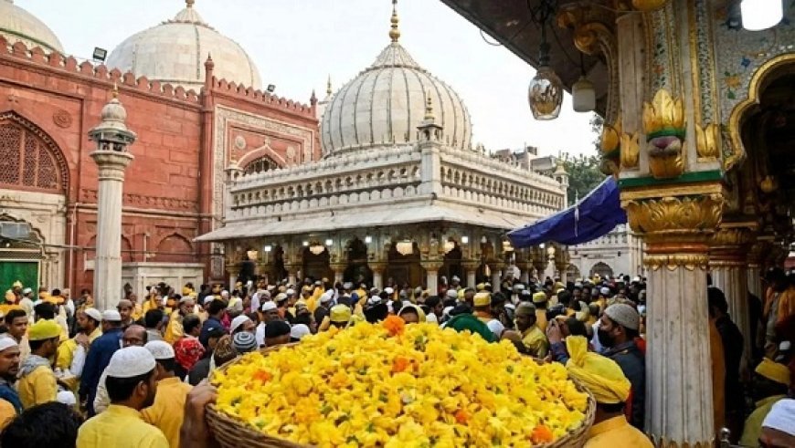 Special: निजामुद्दीन दरगाह पर बसंत पंचमी की 700 वर्ष पुरानी परंपरा, हिंदू-मुस्लिम एकता की जीती-जागती मिसाल। 