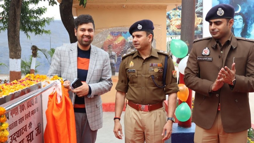 Hardoi: जिलाधिकारी व पुलिस अधीक्षक ने किया जिला कारागार का निरीक्षण। 