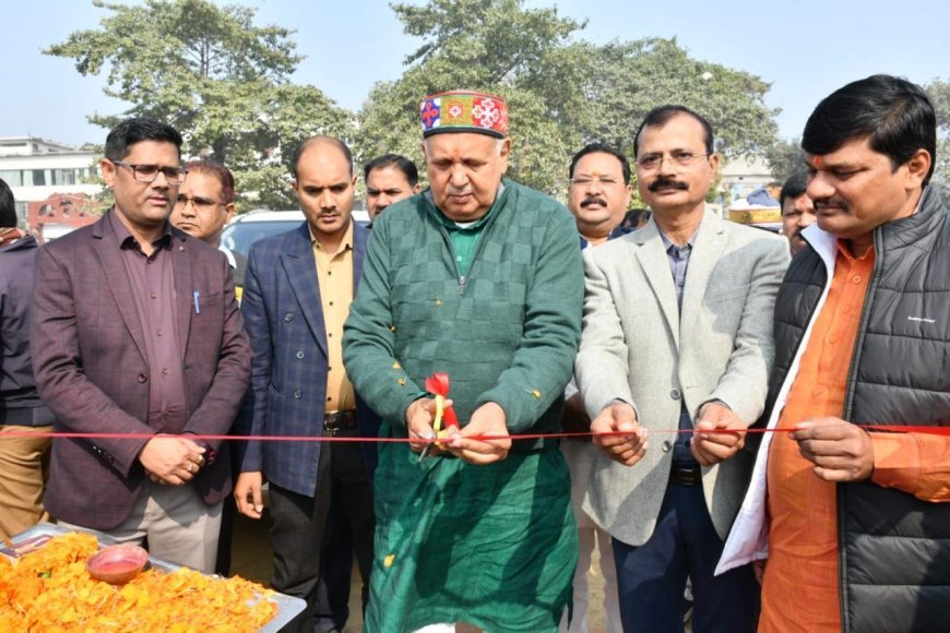 Deoria : उत्तर प्रदेश दिवस पर किसान मेला और कृषि प्रदर्शनी का आयोजन, कृषि मंत्री ने किया उद्घाटन