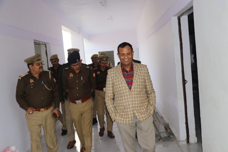 Hathras : पुलिस अधीक्षक ने थाना मुरसान का औचक निरीक्षण किया, दिए जरूरी निर्देश