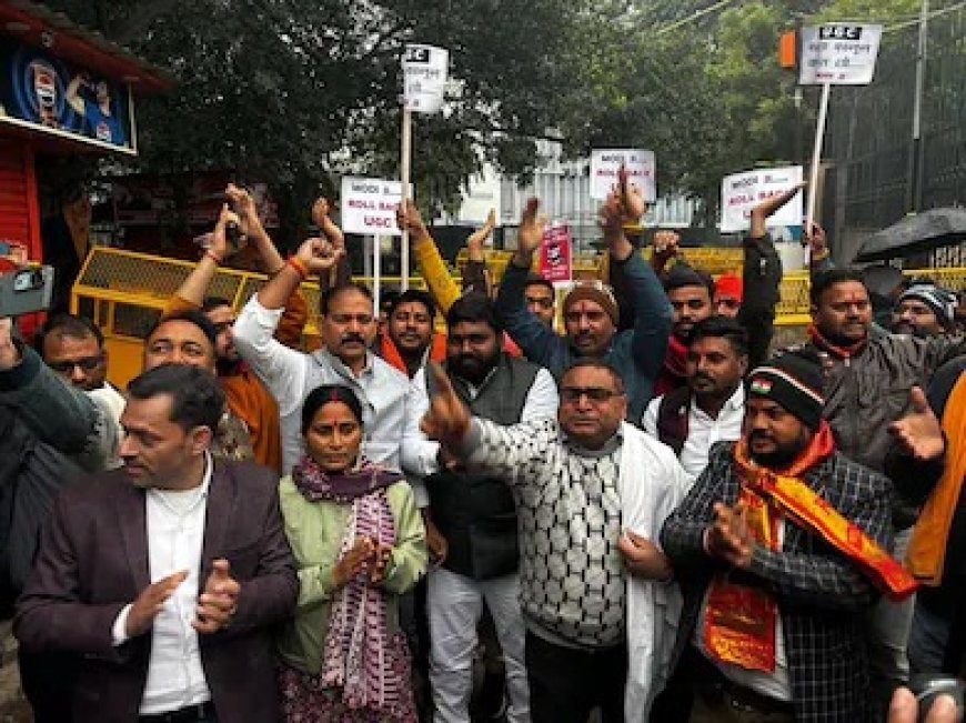 UGC के नए इक्विटी नियमों पर देशभर में बवाल, यूपी से दिल्ली तक प्रदर्शन और कुमार विश्वास की आपत्ति।