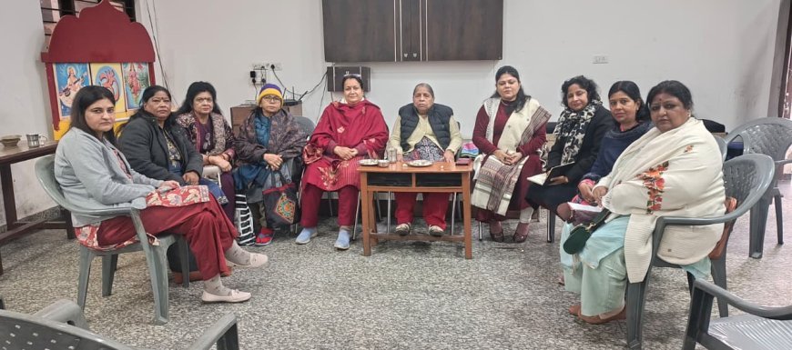 Agra : आगरा में नारी से नारायणी कार्यक्रम की तैयारी बैठक हुई