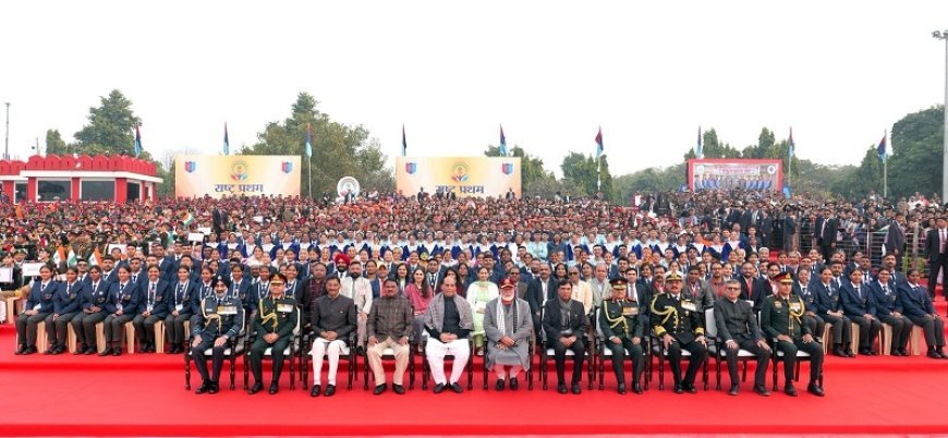 New Delhi: 77वें गणतंत्र दिवस परेड में उत्तर प्रदेश के 11 NSS योद्धाओं ने दिखाई देशभक्ति, प्रदेश गौरवान्वित।