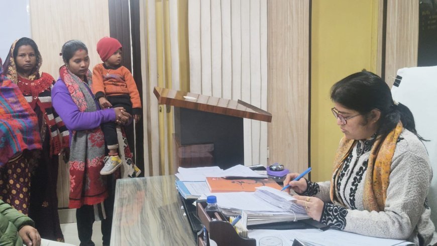 Bajpur : आठ बहनों ने बाजपुर एसडीएम से पिता की संपत्ति में हिस्सा दिलाने की मांग की