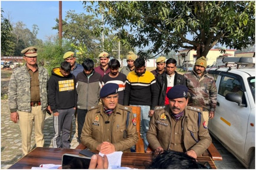 Lakhimpur Kheri:  पूर्व कर्मचारी ने रची साजिश- व्यापारी से 2.50 लाख की लूट का पुलिस ने किया बड़ा खुलासा, 5 गिरफ्तार। 