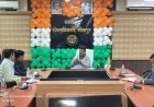 Sitapur : सीतापुर में निर्माणाधीन परियोजनाओं की प्रगति पर जिलाधिकारी की बैठक