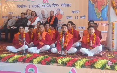 Sambhal : हयातनगर में विराट हिंदू सम्मेलन, RSS के 100 वर्ष पूरे होने पर समाज को जोड़ने का आह्वान