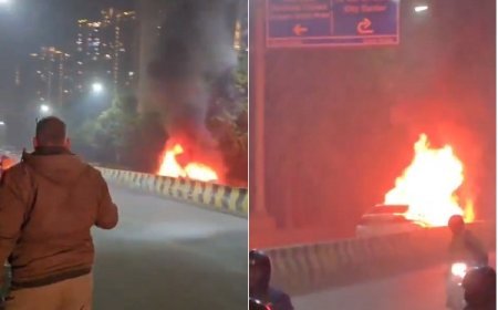 नोएडा सेक्टर-70 में चलती कार में लगी भीषण आग, ड्राइवर ने कूदकर बचाई जान।