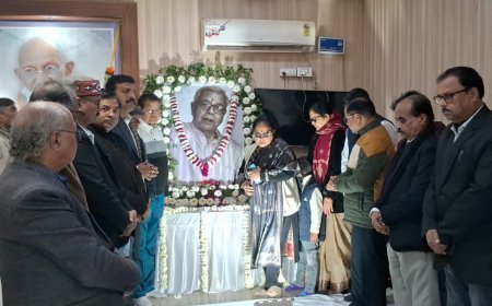 Hardoi : हरदोई में अरुणेश वाजपेयी को भावभीनी श्रद्धांजलि, 8 फरवरी को जेके पब्लिक स्कूल में सभा