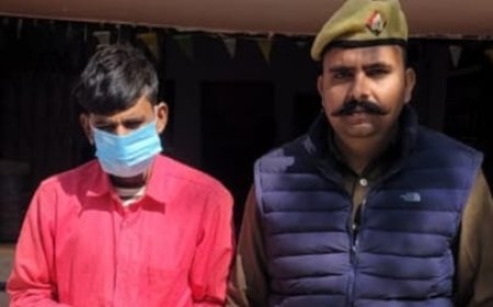 Hardoi : अरवल थाने में अवैध तमंचा और कारतूस के साथ एक आरोपी गिरफ्तार