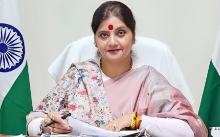 Lucknow : डिजिटल लत से बच्चों की सुरक्षा हेतु डॉ. बबीता सिंह चौहान ने सभी जिलाधिकारियों को लिखा पत्र