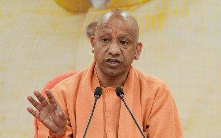 Lucknow : ललितपुर और नोएडा बनेंगे ग्लोबल फार्मा हब; सीएम योगी ने फार्मा पार्क के विस्तार को दी हरी झंडी