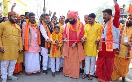 Hardoi: महर्षि मंगलगिरि आश्रम में शुरू हुआ शिवपुराण कथा एवं रुद्र महायज्ञ, हजारों भक्तों ने लिया भाग। 