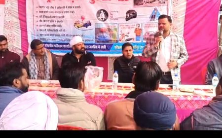 Bajpur : बाजपुर में सड़क सुरक्षा माह के तहत टीटीओ ने चालकों को यातायात नियमों का पालन करने के निर्देश दिए