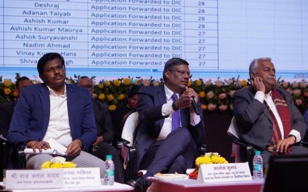 Lucknow : योगी सरकार की मुख्यमंत्री युवा उद्यमी विकास अभियान योजना की प्रदेश स्तरीय समीक्षा बैठक हुई