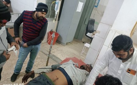 Hardoi: नेशनल हाइवे 731 पर भीषण सड़क हादसा, ट्रैक्टर की टक्कर से साइकिल सवार गंभीर रूप से घायल। 