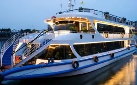 Lucknow : गोमती नदी में चलेगा टूरिस्ट क्रूज, एक साथ 200 लोग कर सकेंगे सैर, कॉन्फ्रेंस हॉल, वीआईपी लाउंज व रेस्टोरेंट आदि की मिलेगी सुविधा, रिवर फ्रंट पर शुरू हुआ निर्माण