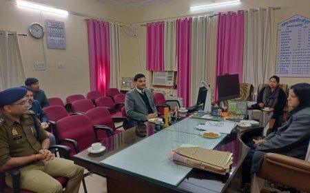 Hardoi : आगामी 22 फरवरी को मेगा विधिक जागरूकता एवं सेवा शिविर की तैयारी, बैठक में सभी ने लिया संकल्प