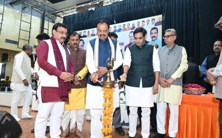 Lucknow : डबल इंजन सरकार यूपी के 25 करोड़ लोगों की सुरक्षा की मजबूत गारंटी- केशव प्रसाद मौर्य