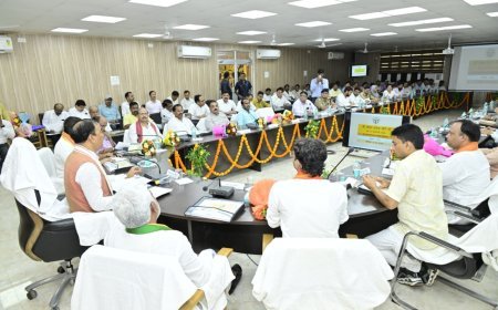 Lucknow : एस आई आर डी मे विभिन्न विषयो पर विशेषज्ञो द्वारा दिया जा रहा है प्रशिक्षण