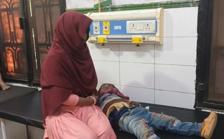 Sambhal: गिलास मांगने के विवाद ने लिया हिंसक रूप, पांच वर्षीय अनीश के सर पर फावड़े से हमले का आरोप। 