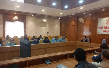 Hardoi : हरदोई में जिला पोषण समिति की बैठक मुख्य विकास अधिकारी की अध्यक्षता में हुई