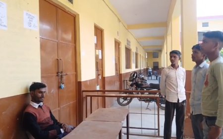 Sambhal : UP Board परीक्षा- सम्भल में 51,400 परीक्षार्थी, 77 केंद्र, CCTV और सचल दलों से होगी कड़ी निगरानी