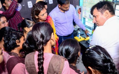 Lucknow : सरकारी स्कूलों में पढ़ने वाली बेटियां बनेंगी ‘सुनीता विलियम्स', बालिकाओं को मिल रहा ब्रह्मांड के रहस्यों को जानने का अवसर